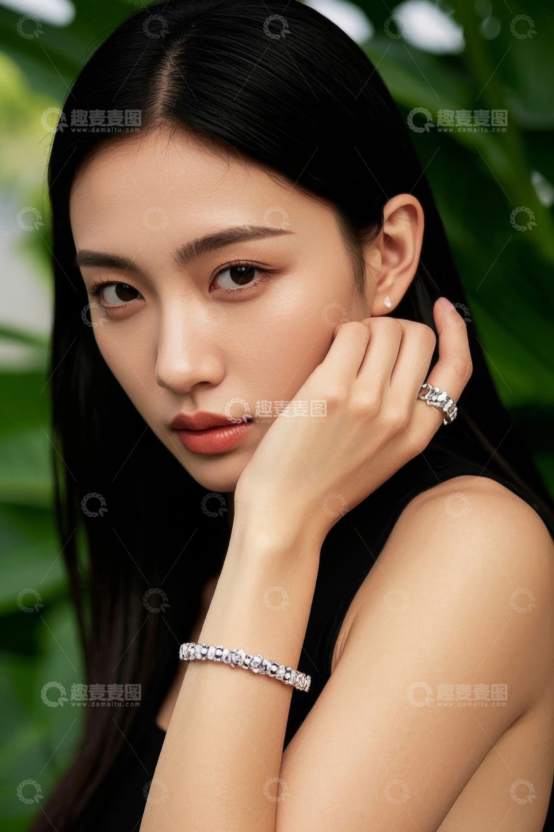 高清大图下载【趣麦麦图】时尚女性珠宝广告写真