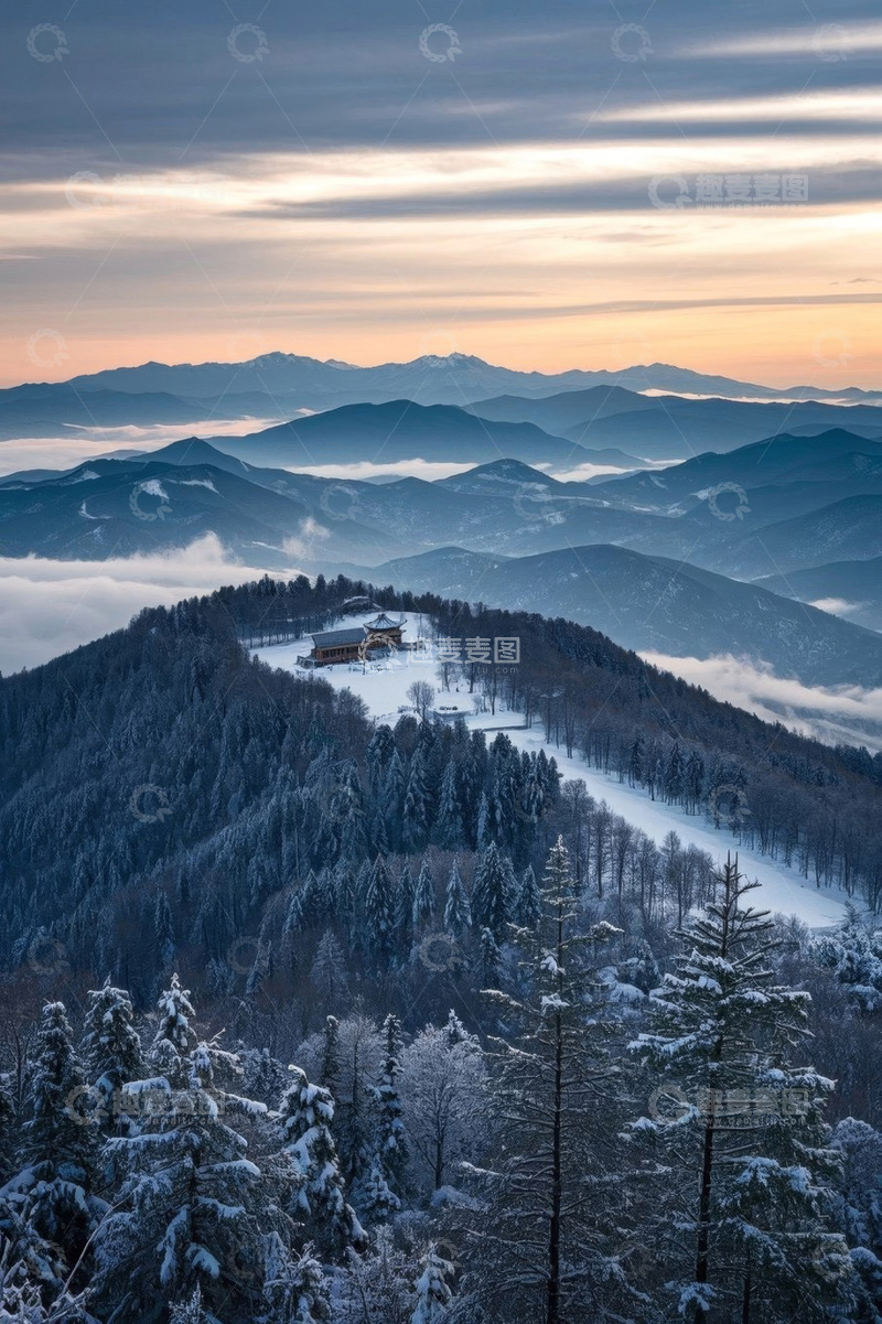 高清大图下载【趣麦麦图】雪后山林与山间建筑景观