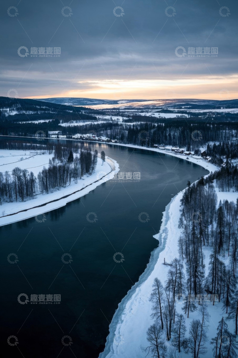 高清大图下载【趣麦麦图】冬季河流雪景航拍全景