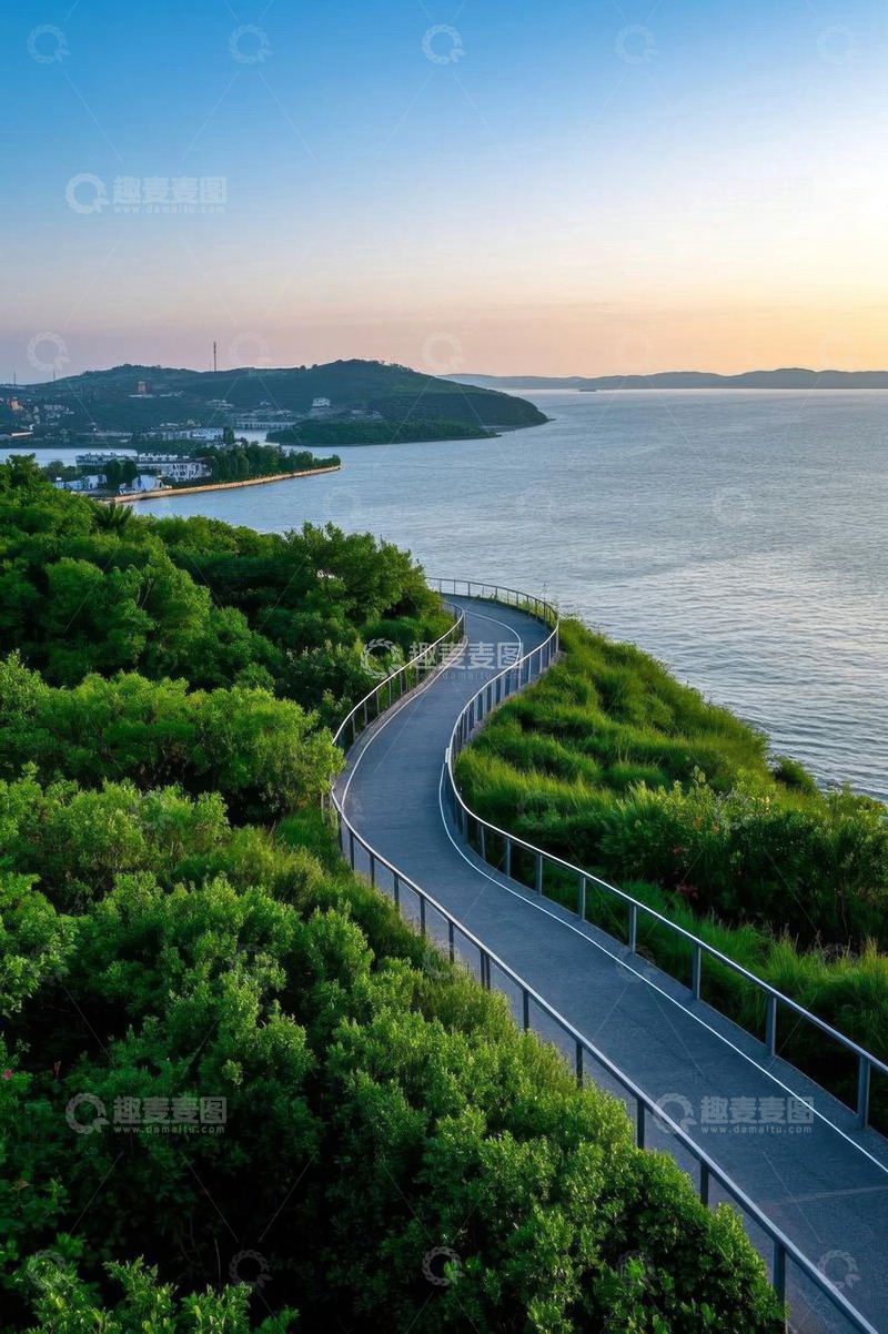 高清大图下载【趣麦麦图】沿海蜿蜒步道自然风光