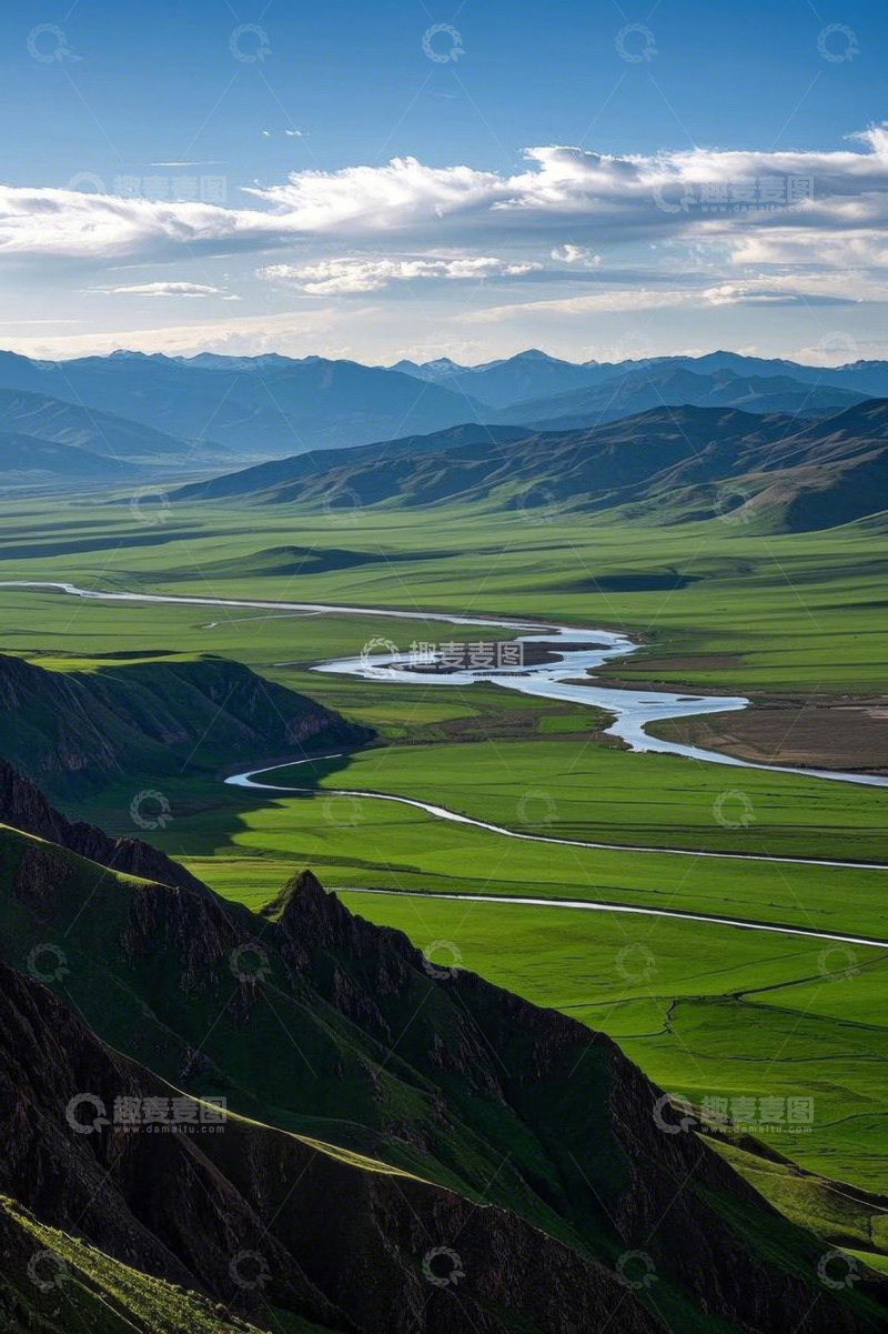 高清大图下载【趣麦麦图】草原河流与远山自然风光