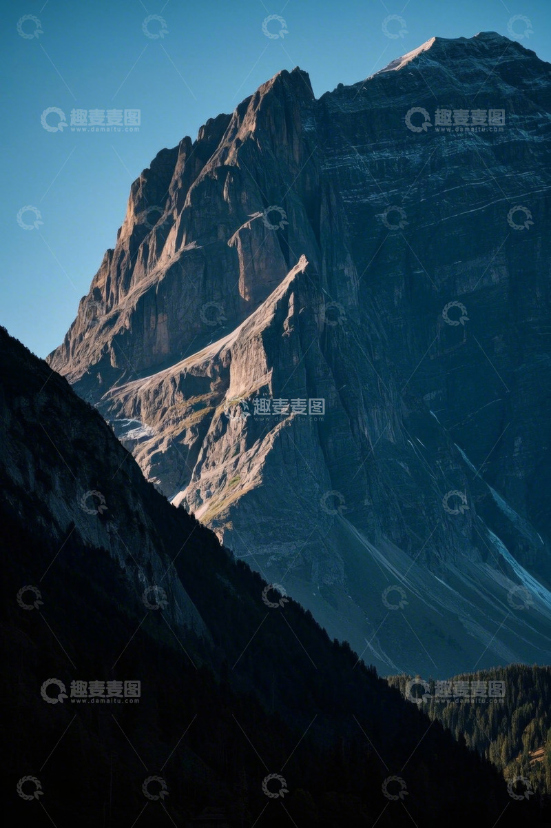 高清大图下载【趣麦麦图】阿尔卑斯山壮丽山景