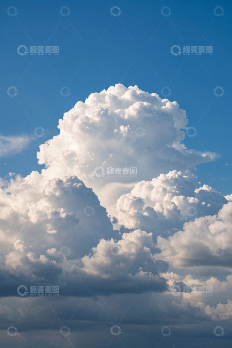 高清大图下载【趣麦麦图】蓝天中的蓬松积云