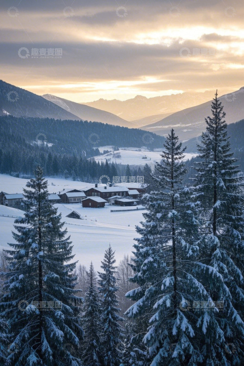 高清大图下载【趣麦麦图】雪山森林间的冬日村庄景象