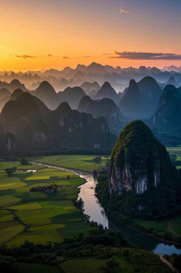 桂林阳朔山水田园风光