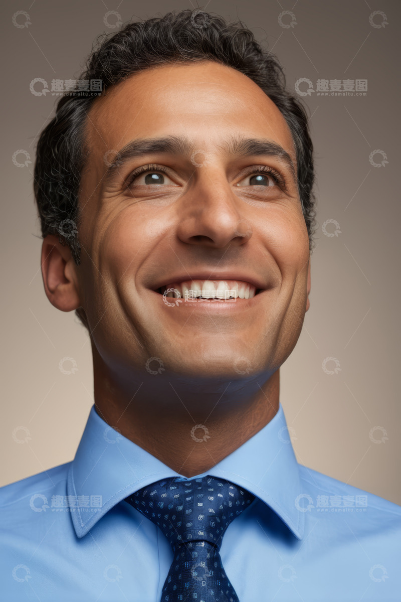 高清大图下载【趣麦麦图】商务男士微笑肖像