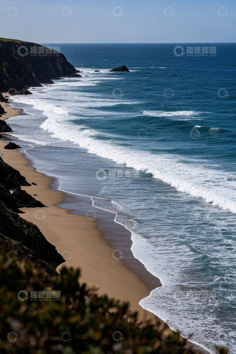 高清大图下载【趣麦麦图】海岸线沙滩海浪自然景观