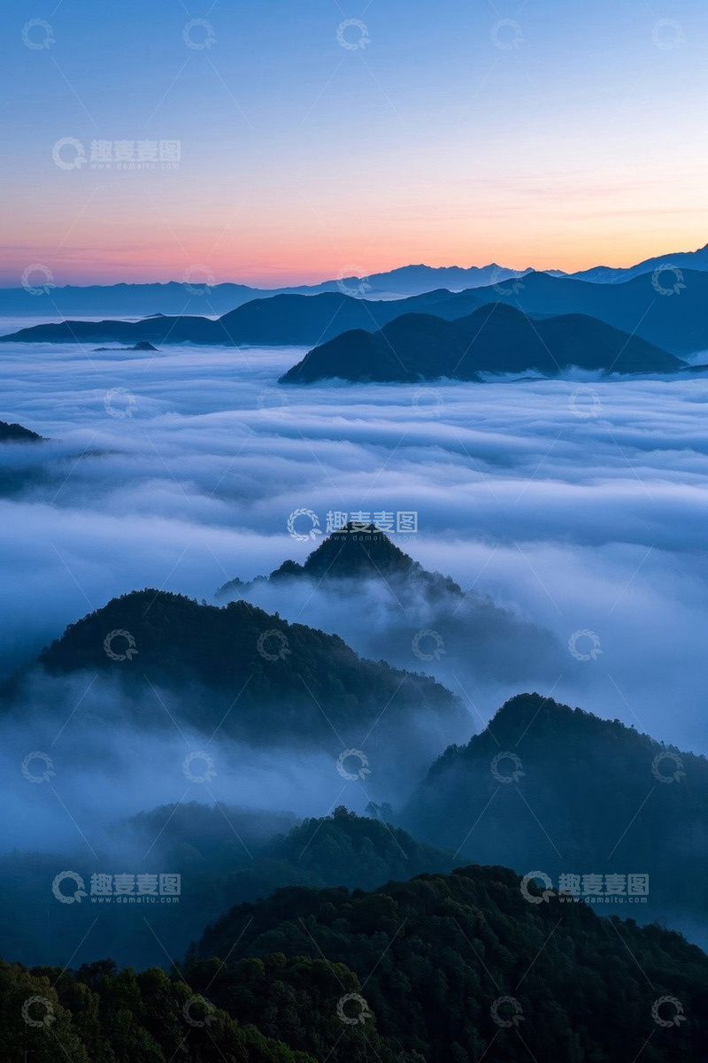 高清大图下载【趣麦麦图】山间云海日出全景