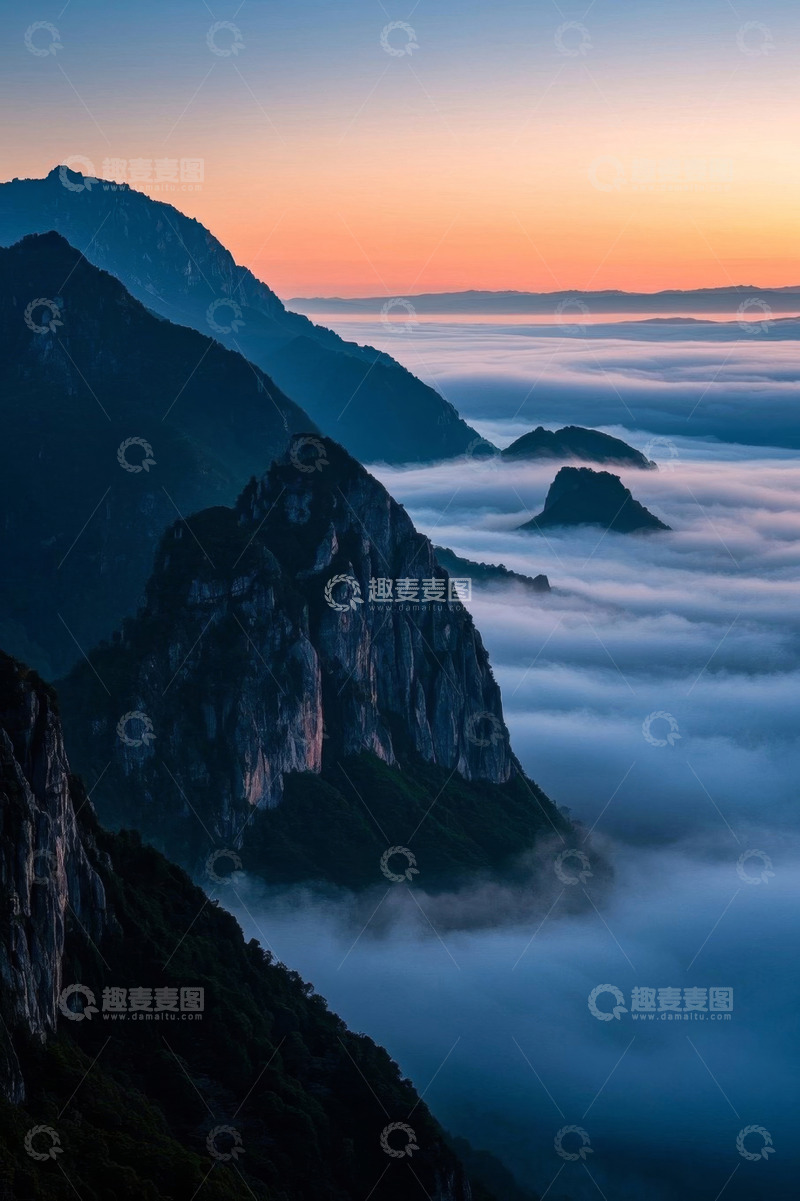 高清大图下载【趣麦麦图】山间云海日出景观