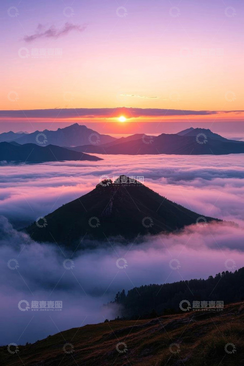 高清大图下载【趣麦麦图】山间云海日出美景
