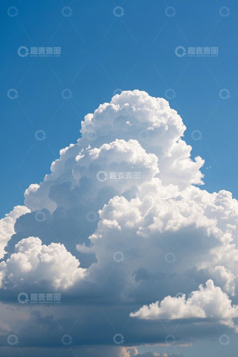 高清大图下载【趣麦麦图】蓝天中蓬松的积云