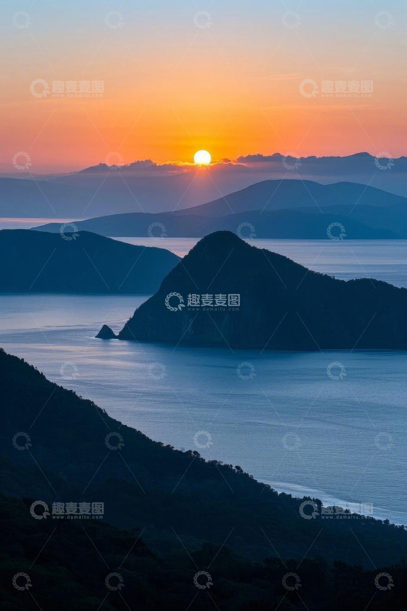 高清大图下载【趣麦麦图】山海间的日出景观
