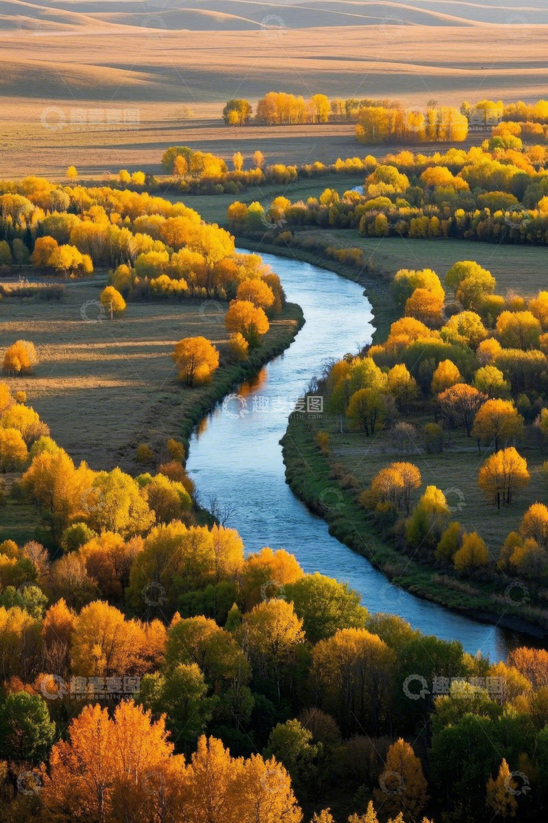 高清大图下载【趣麦麦图】秋季原野蜿蜒河流树林景象