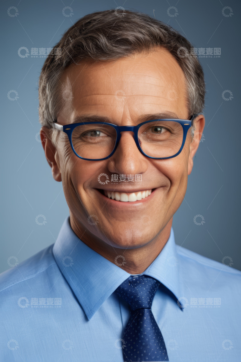 高清大图下载【趣麦麦图】微笑商务男士肖像
