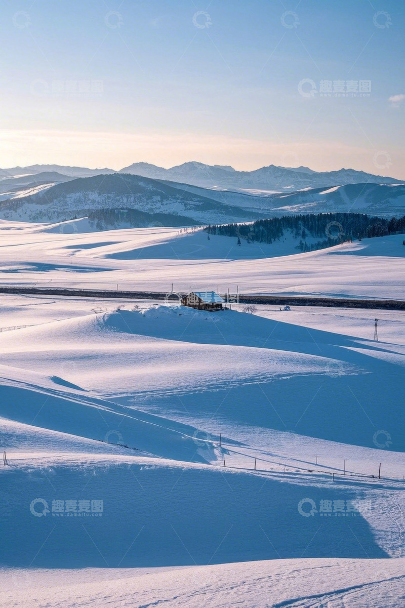 高清大图下载【趣麦麦图】冬日雪野中的小屋