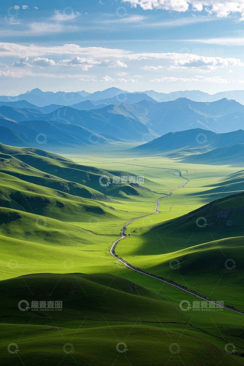 高清大图下载【趣麦麦图】草原山谷间蜿蜒公路风景