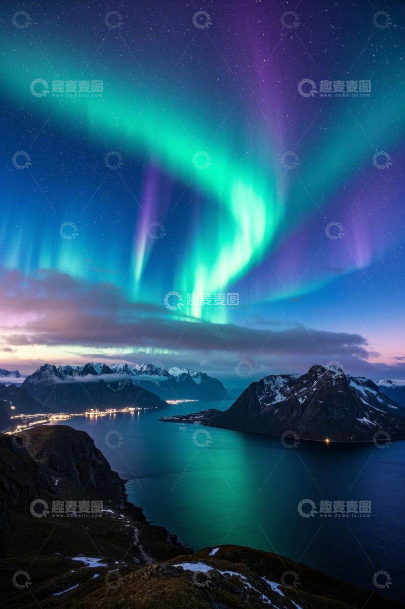 高清大图下载【趣麦麦图】北极地区极光下的山海风光
