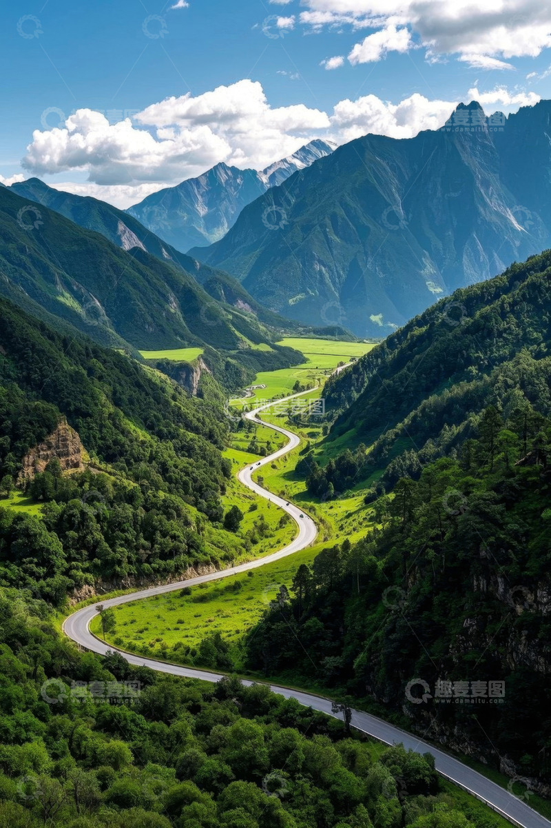 高清大图下载【趣麦麦图】山谷蜿蜒公路自然风光