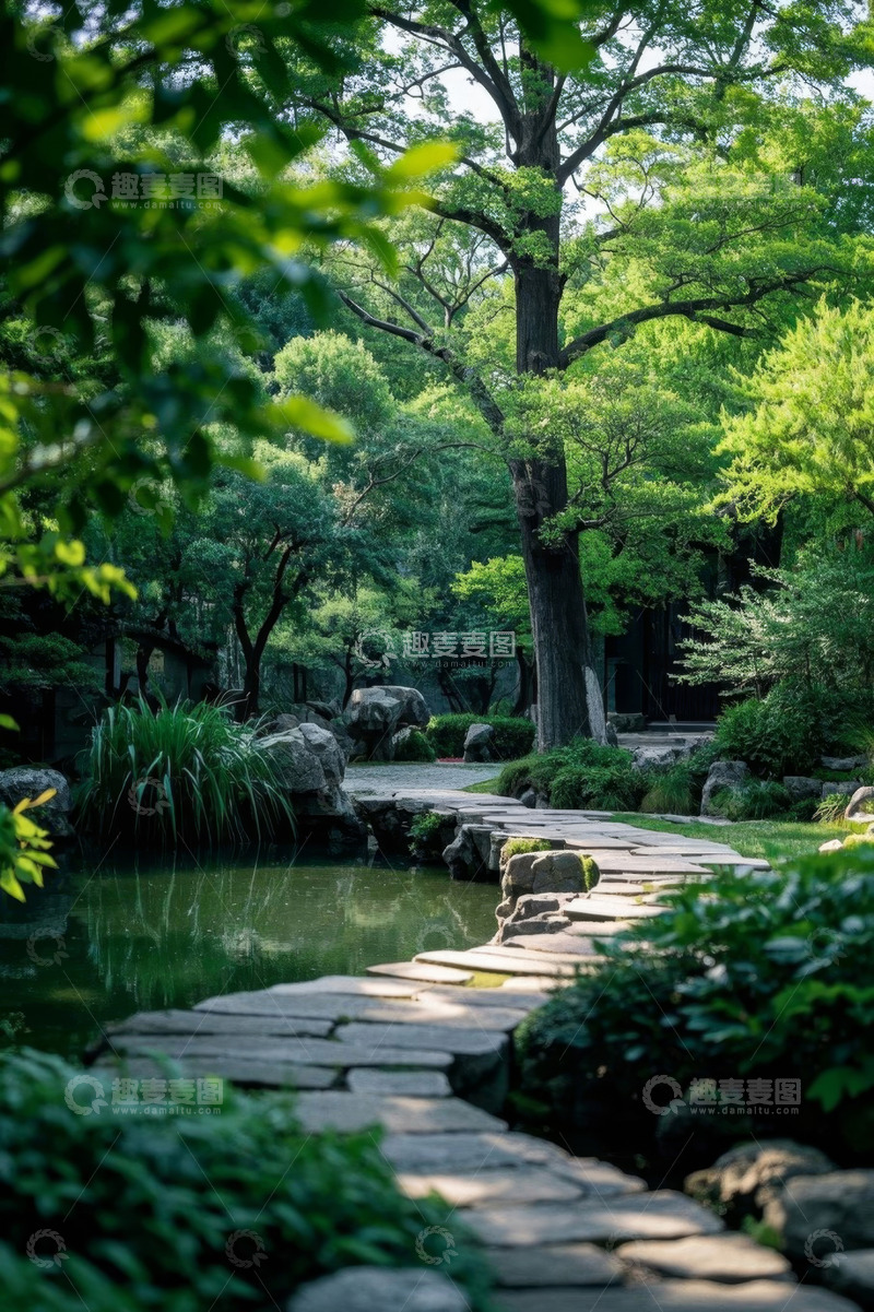 高清大图下载【趣麦麦图】园林石板小径与绿植景观