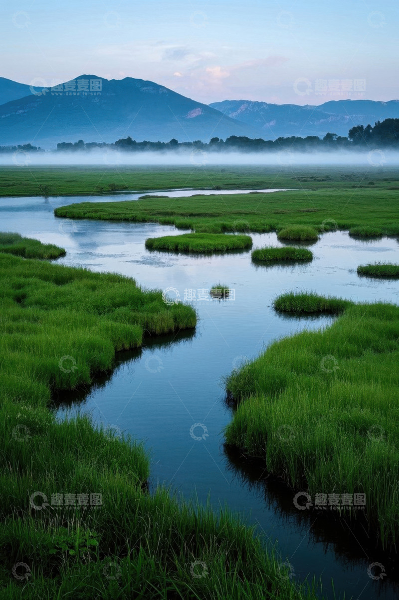 高清大图下载【趣麦麦图】清晨山间湿地河流景观