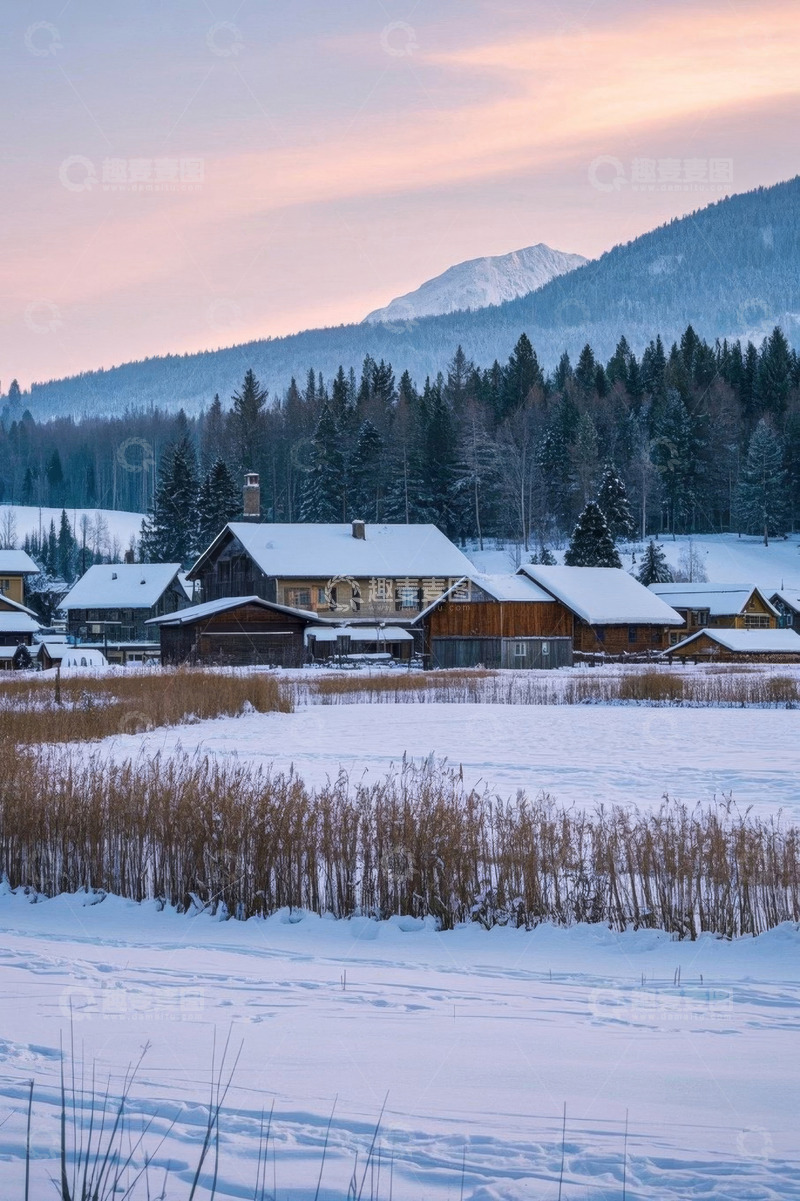 高清大图下载【趣麦麦图】雪后山村与山林景观