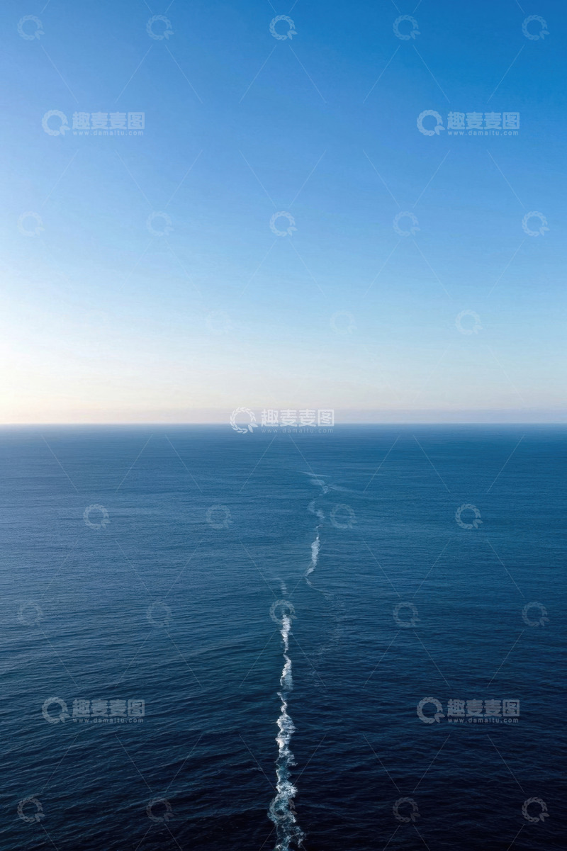 高清大图下载【趣麦麦图】航拍海上船只航迹