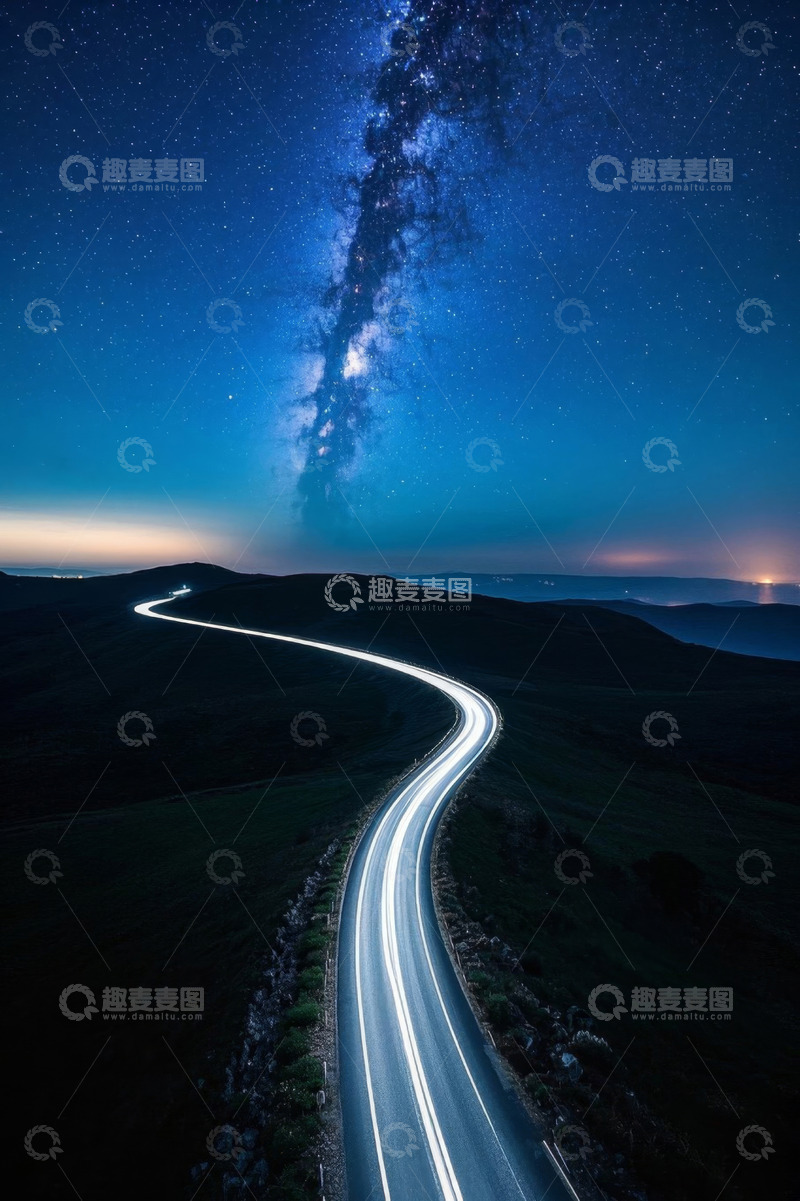 高清大图下载【趣麦麦图】夜晚公路星空长曝光美景