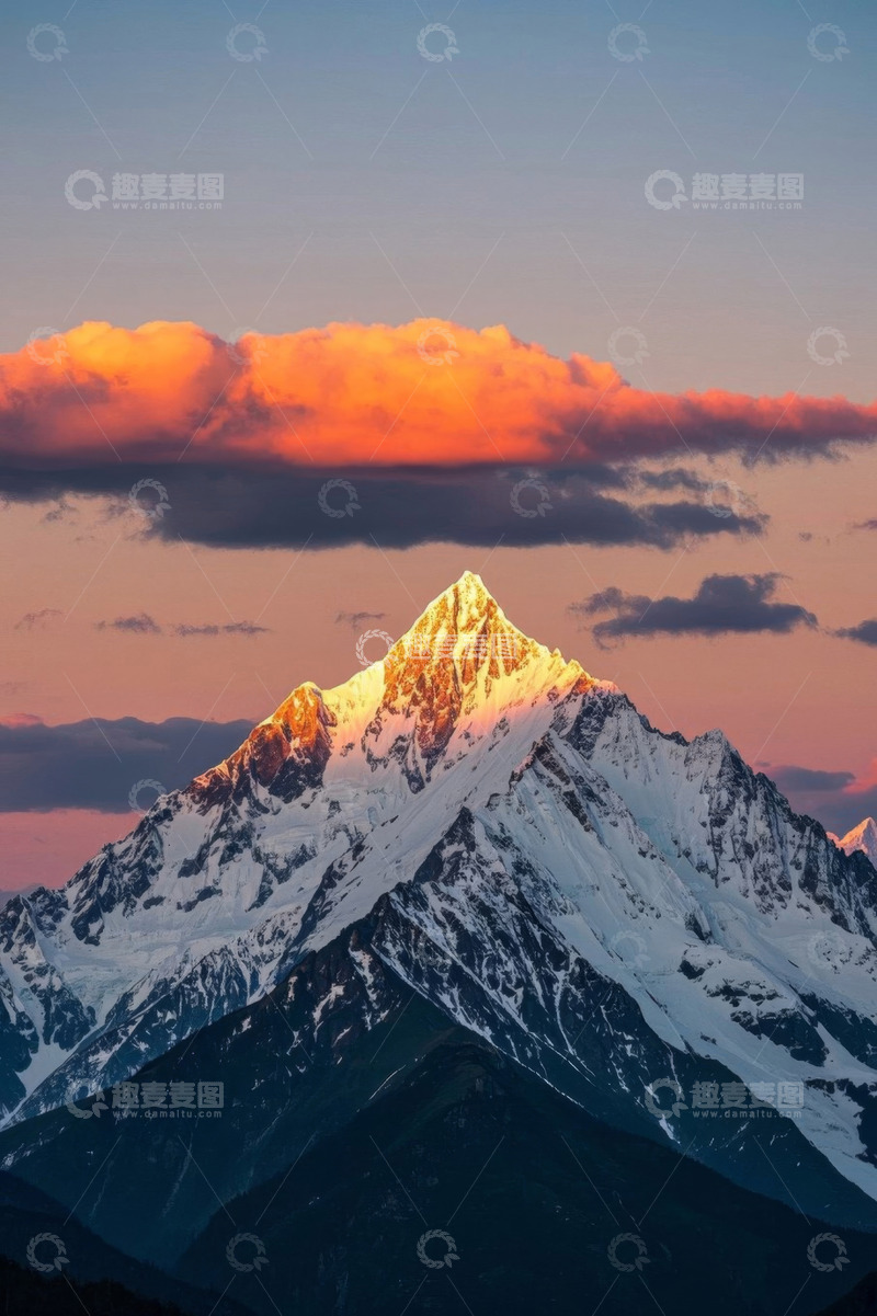 高清大图下载【趣麦麦图】梅里雪山日照金山自然风光