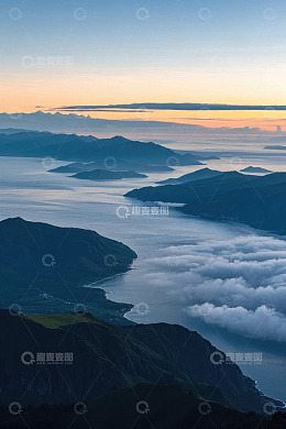 山峦云海日出自然风光