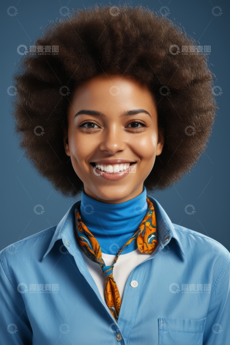 高清大图下载【趣麦麦图】微笑的非洲裔女性肖像