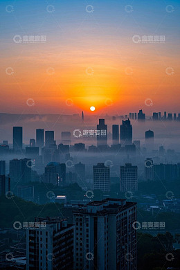 城市日出高楼景观