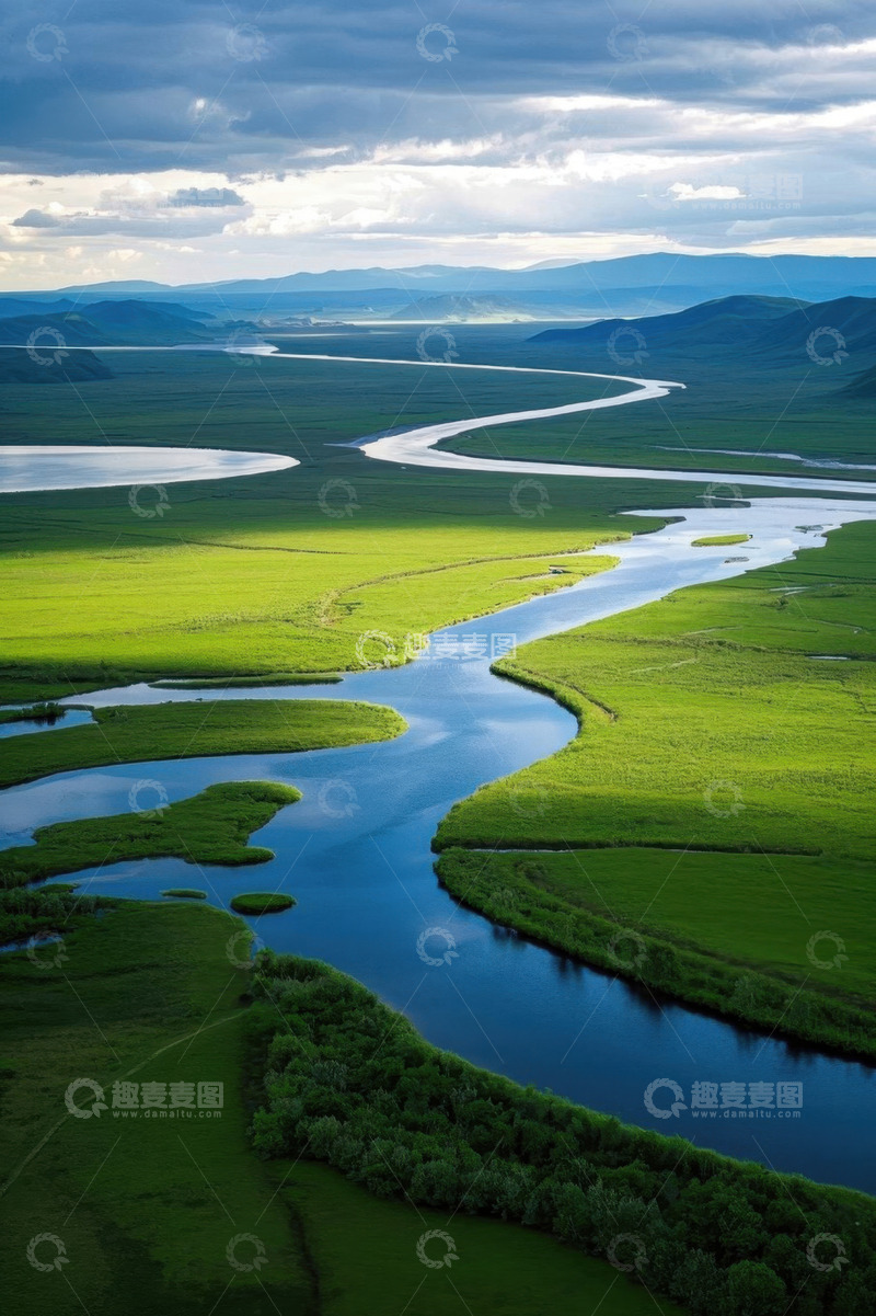 高清大图下载【趣麦麦图】草原河流俯瞰全景