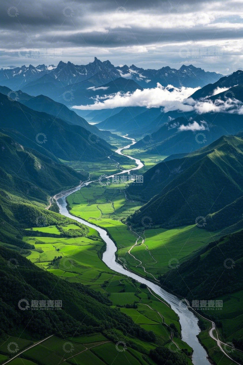 高清大图下载【趣麦麦图】山谷河流自然风光全景