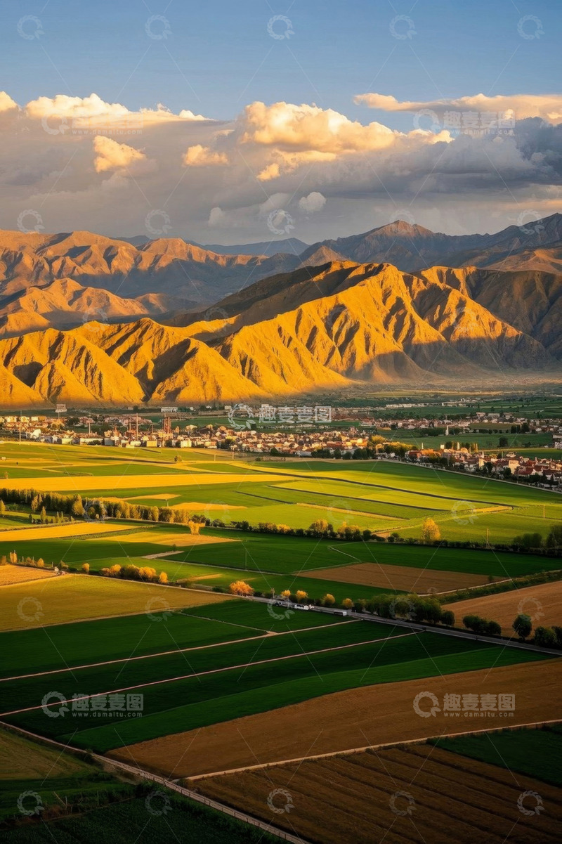 高清大图下载【趣麦麦图】田野山脉风光全景