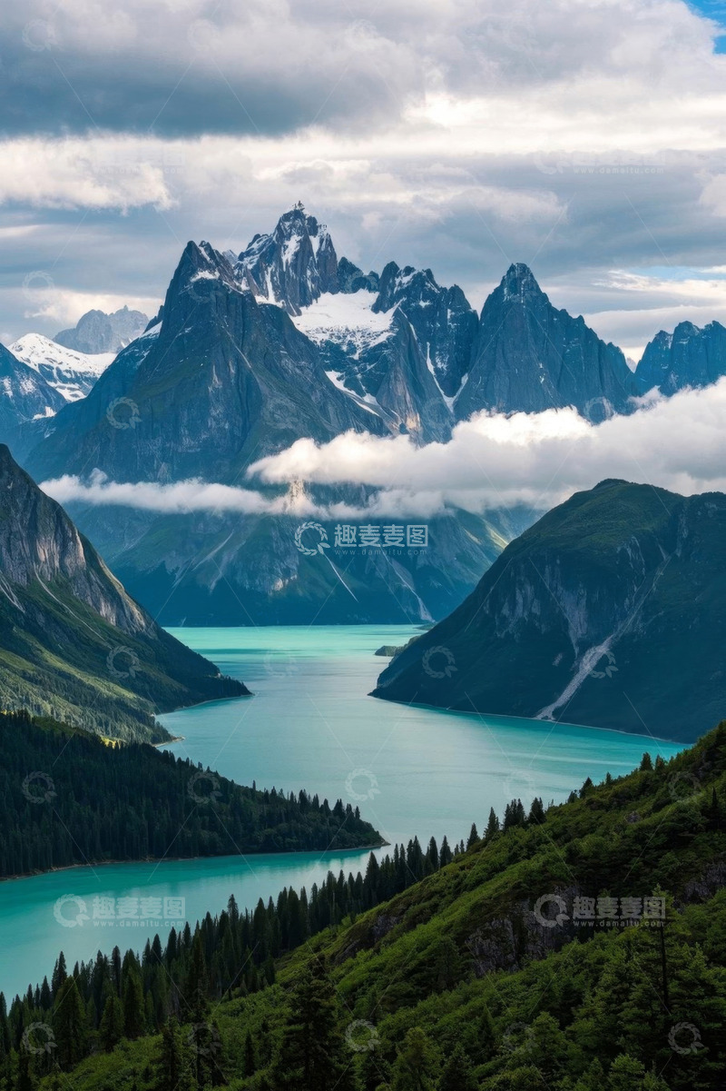 高清大图下载【趣麦麦图】高山湖泊自然景观