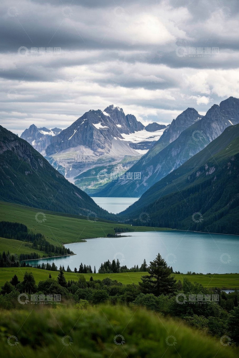 高清大图下载【趣麦麦图】高山湖泊自然风光全景