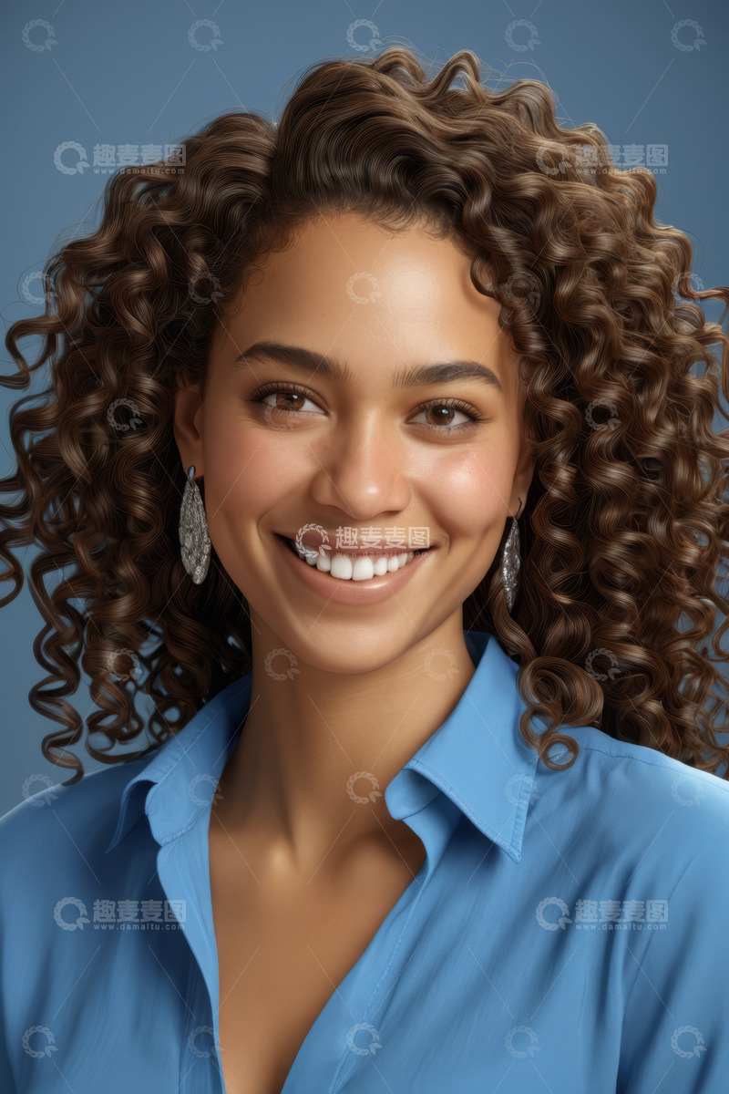 高清大图下载【趣麦麦图】微笑卷发女性肖像