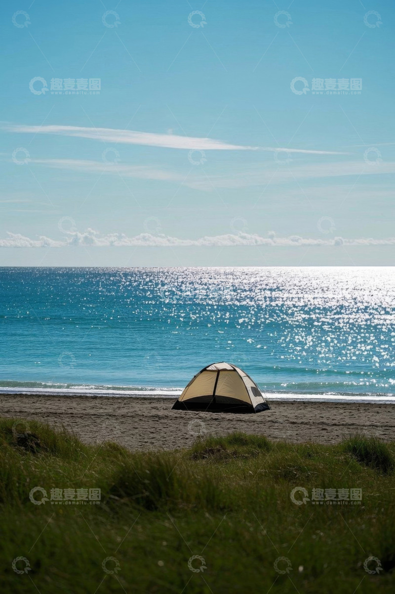 高清大图下载【趣麦麦图】海滩上的露营帐篷