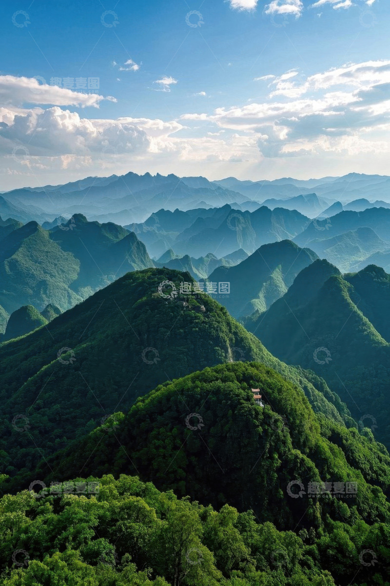 高清大图下载【趣麦麦图】青山连绵自然风光全景