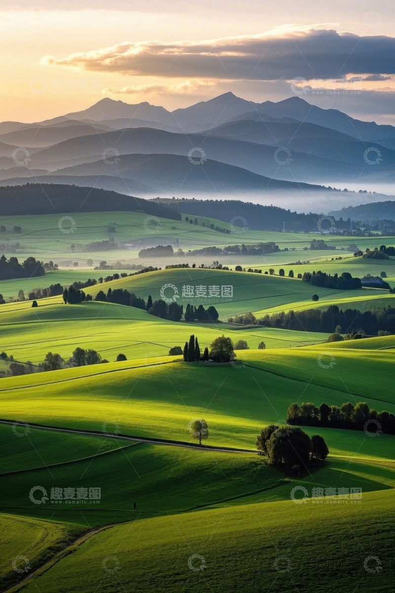 高清大图下载【趣麦麦图】绿色山丘田园风光全景