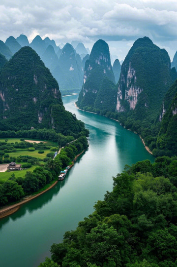 桂林漓江山水风光全景