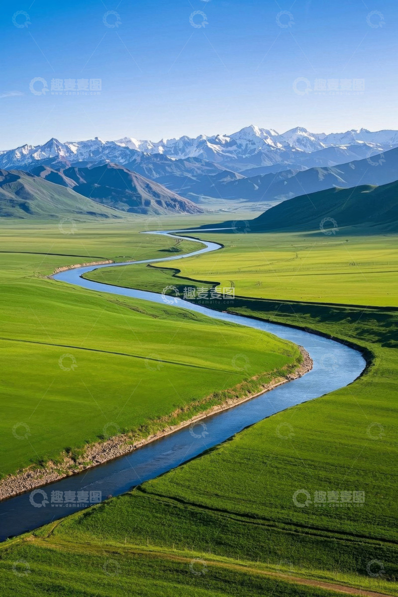 高清大图下载【趣麦麦图】草原河流与雪山全景