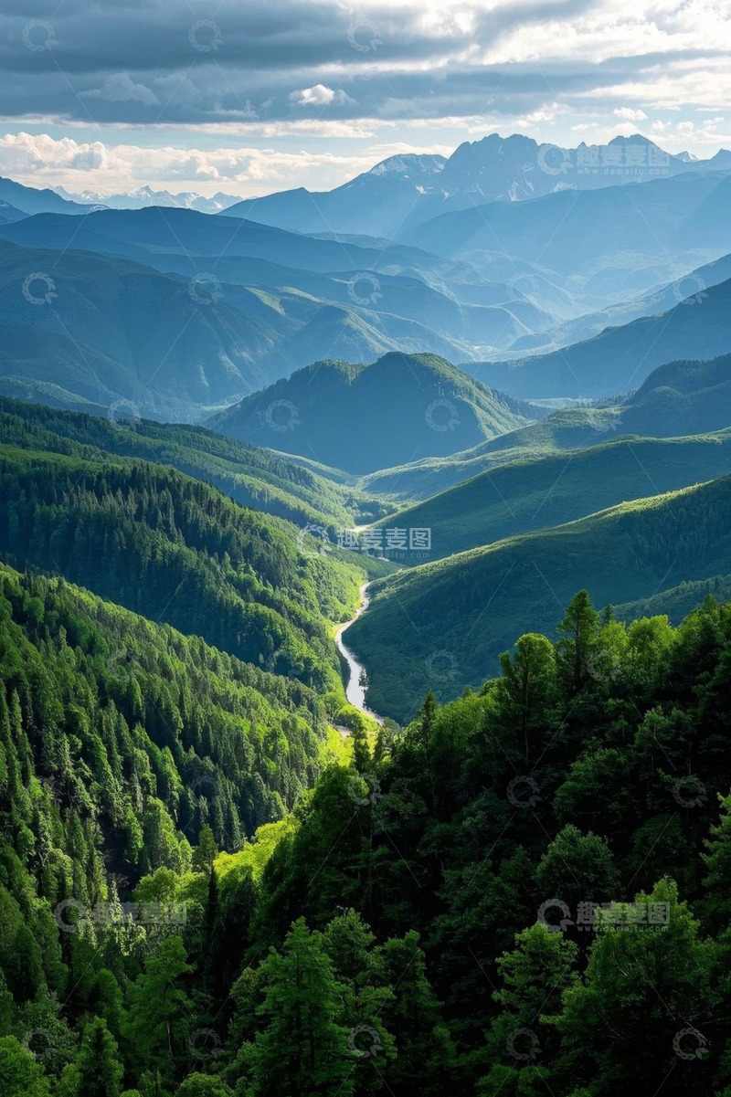 高清大图下载【趣麦麦图】山谷森林自然风光全景