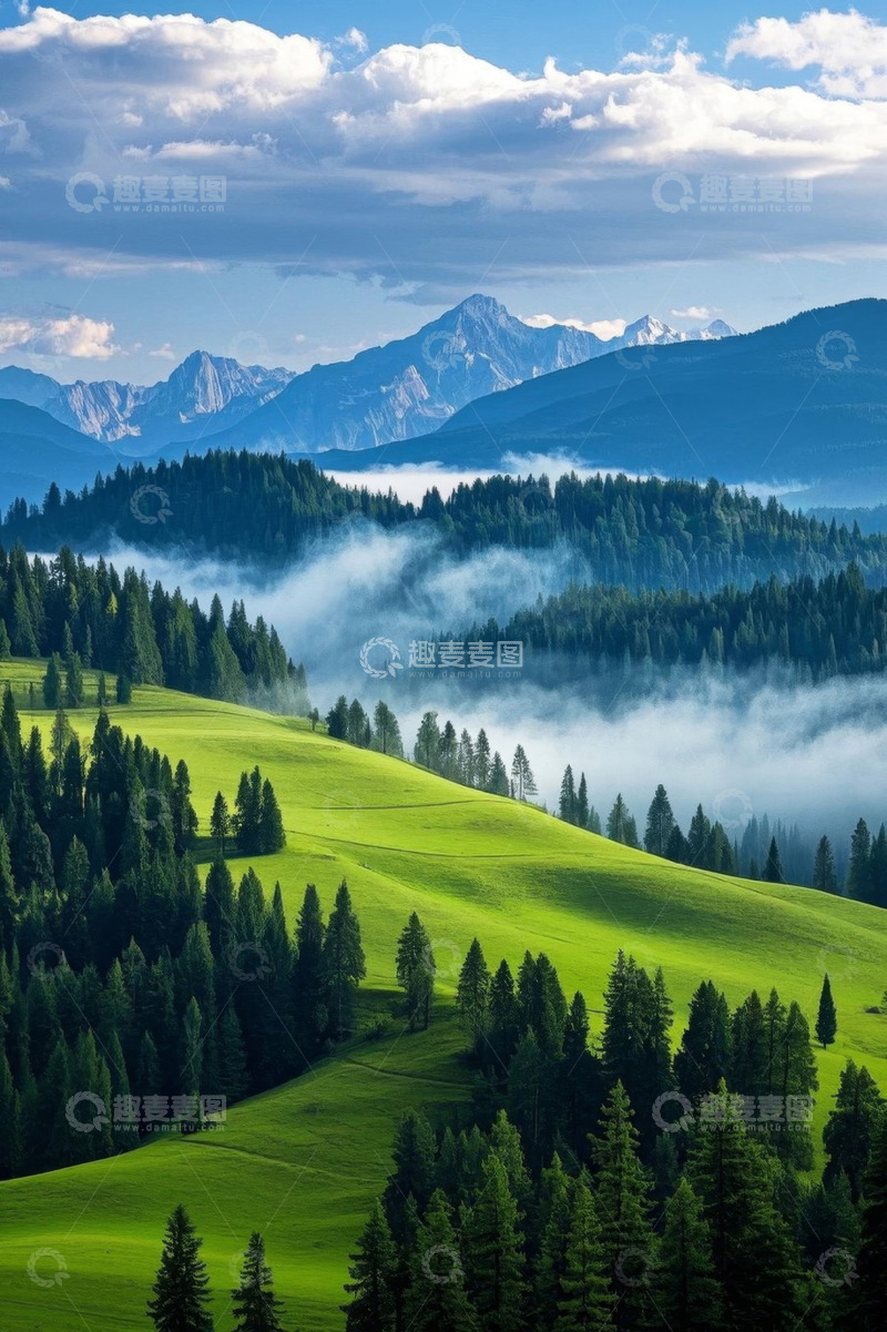 高清大图下载【趣麦麦图】山林间云雾缭绕的自然风光