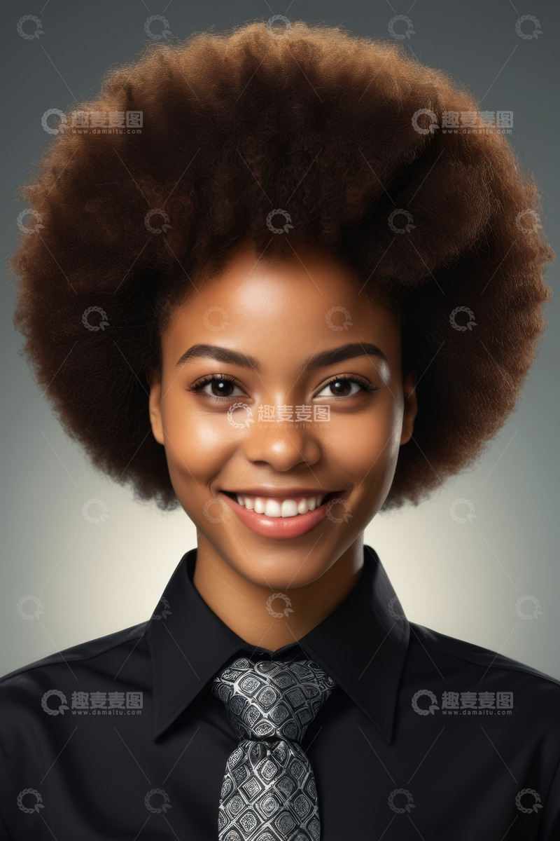 高清大图下载【趣麦麦图】微笑非洲裔女孩商务肖像