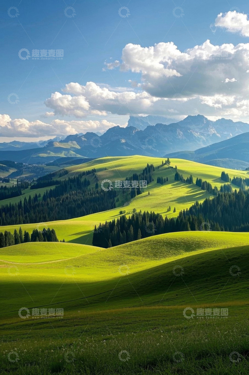 高清大图下载【趣麦麦图】山峦起伏的绿色原野风光