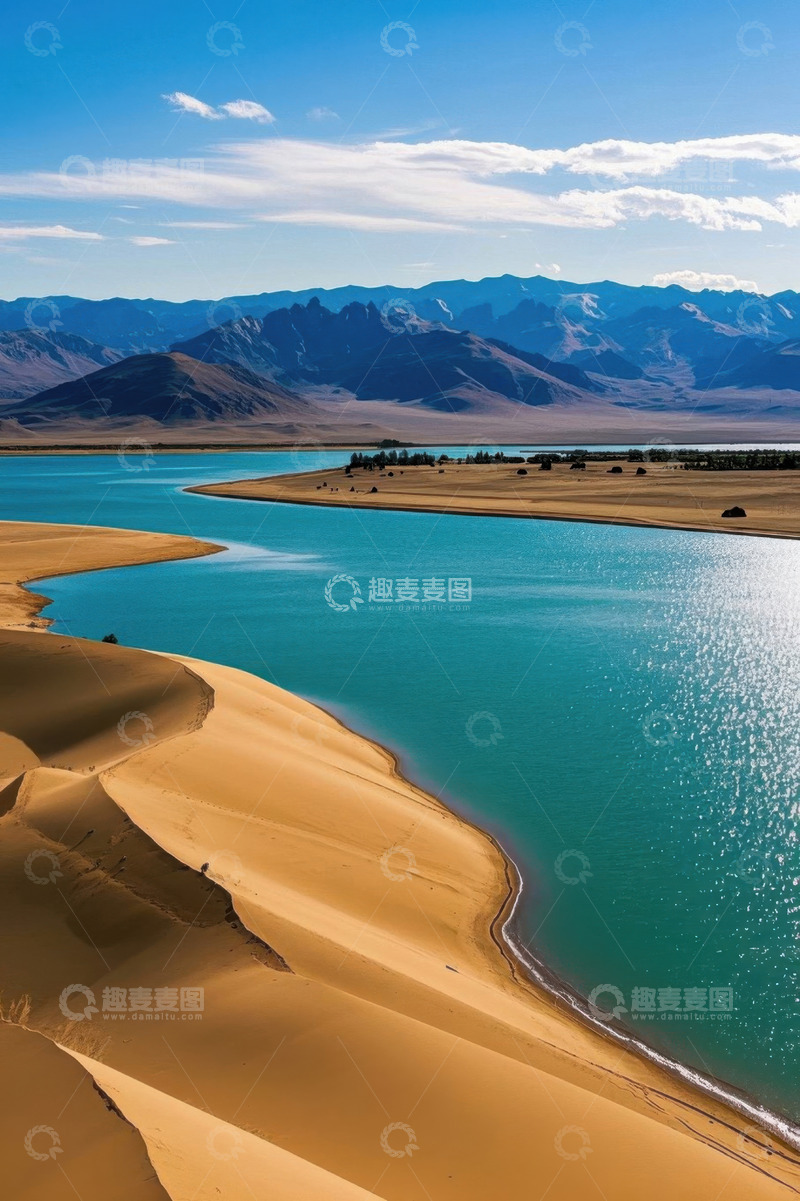 高清大图下载【趣麦麦图】沙漠湖泊与远山风景