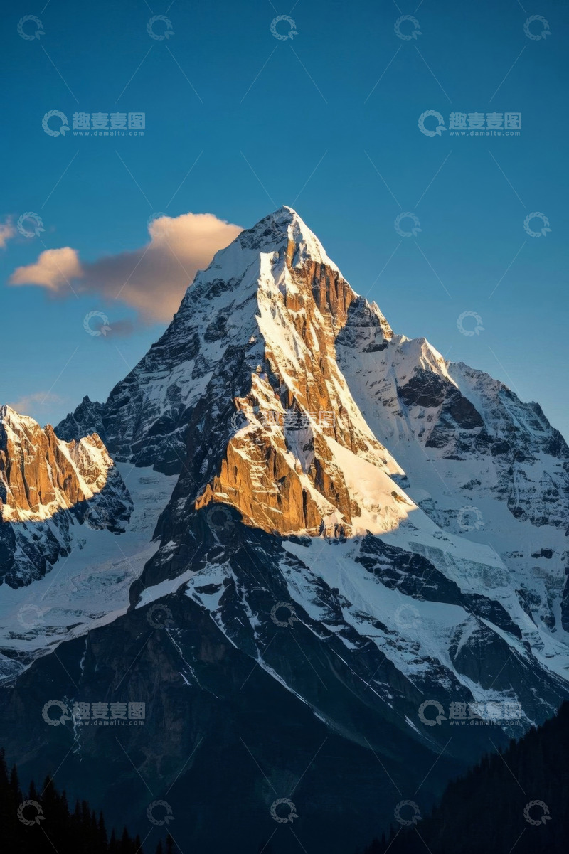 高清大图下载【趣麦麦图】日照金山雪山风光
