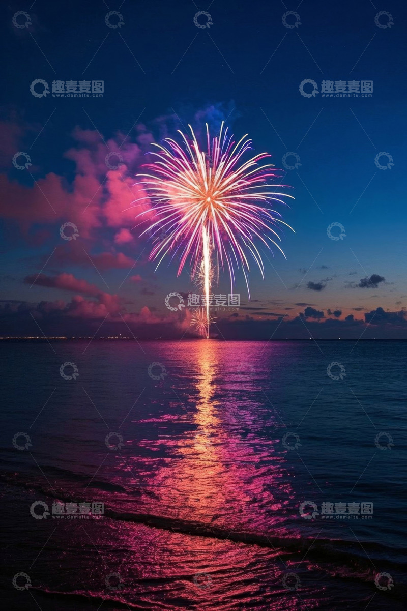 高清大图下载【趣麦麦图】海上烟花夜空绽放场景