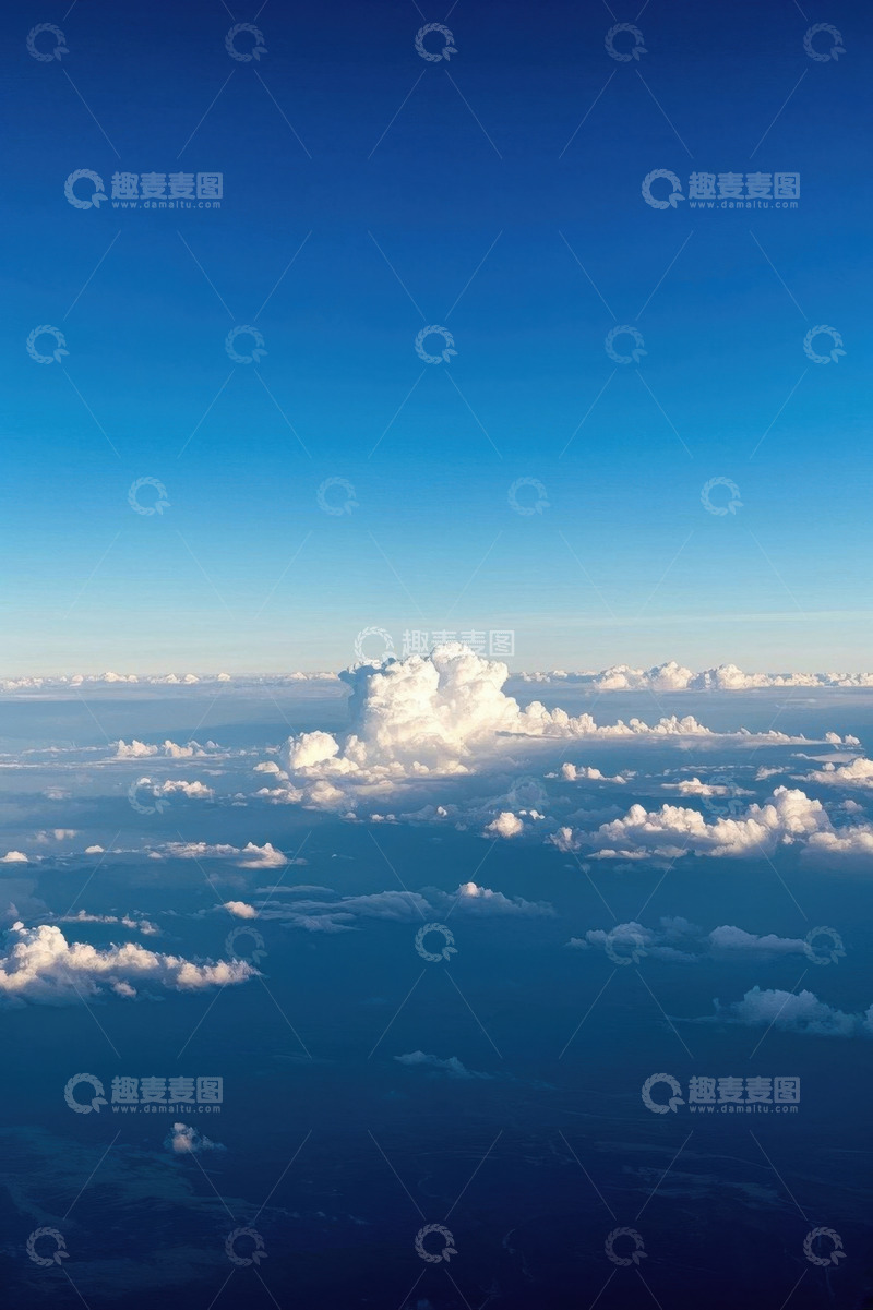 高清大图下载【趣麦麦图】高空视角的蓝天与白云景观